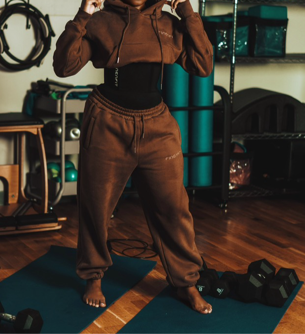 FineNFit Cropped Women’s Sweatsuit